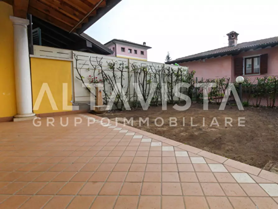 Immagine 29 di Villetta a schiera in vendita  in Via Piave a Calvagese Della Riviera