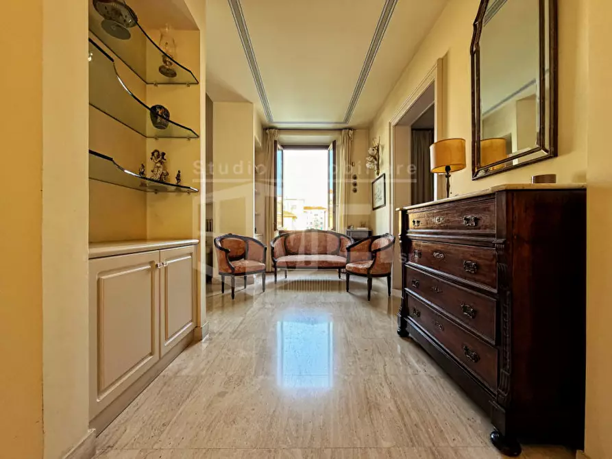 Immagine 3 di Appartamento in vendita  in Vle del Risorgimento 71 a Livorno