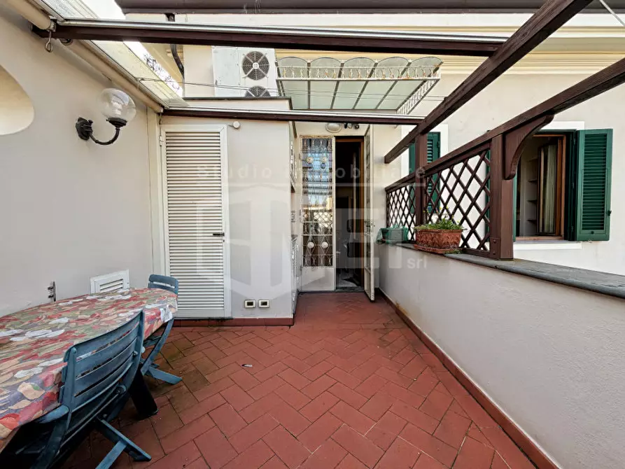 Immagine 12 di Appartamento in vendita  in Vle del Risorgimento 71 a Livorno