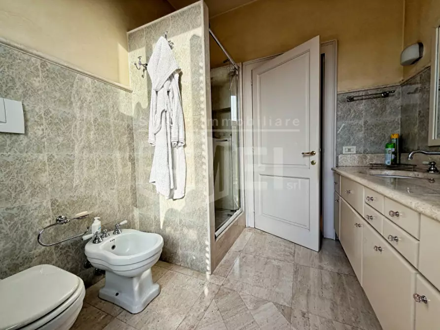 Immagine 33 di Appartamento in vendita  in Vle del Risorgimento 71 a Livorno