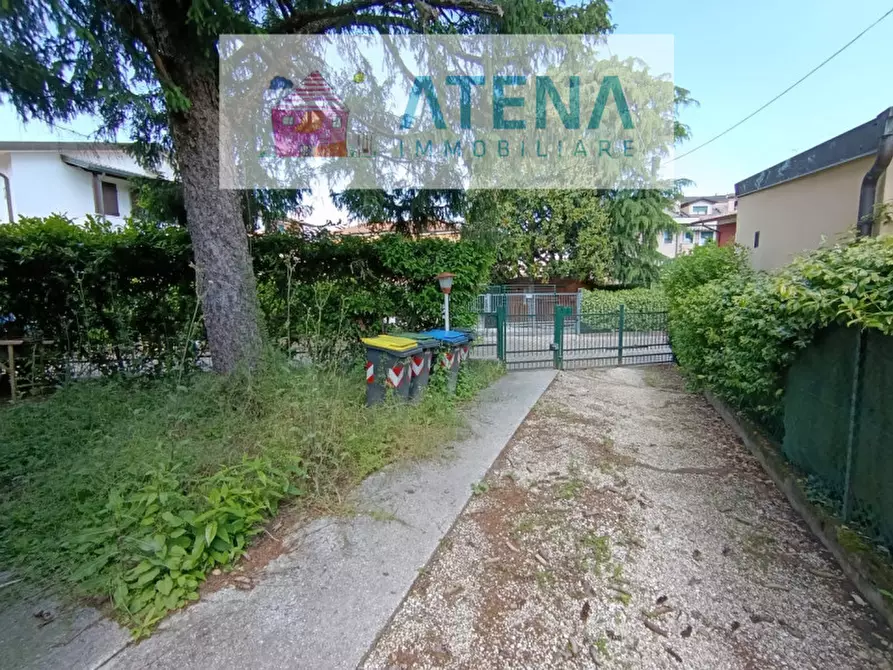 Immagine 24 di Casa indipendente in vendita  in Via Carlo Matteucci 11 a Padova