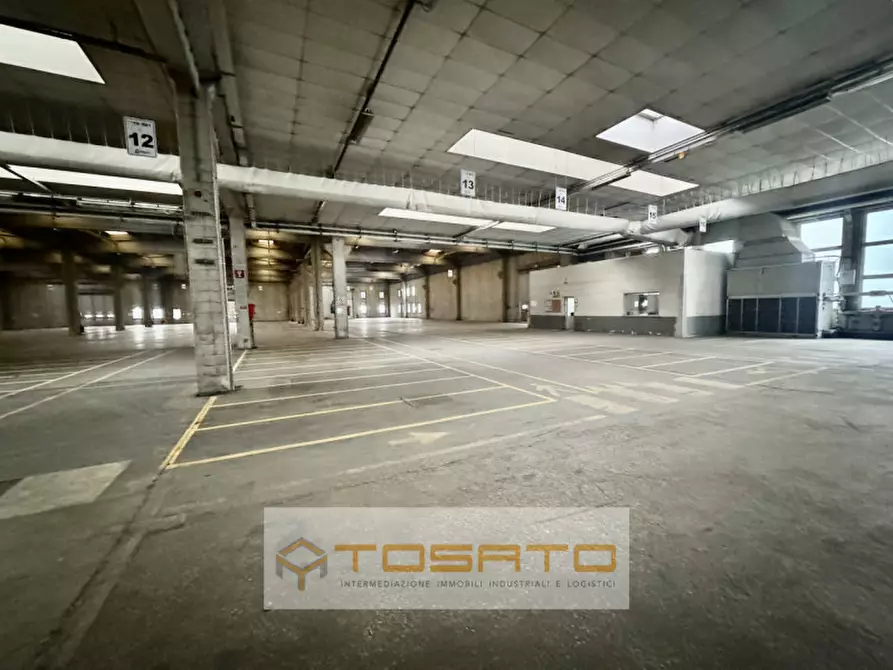Immagine 8 di Capannone industriale in affitto  a Isola Rizza