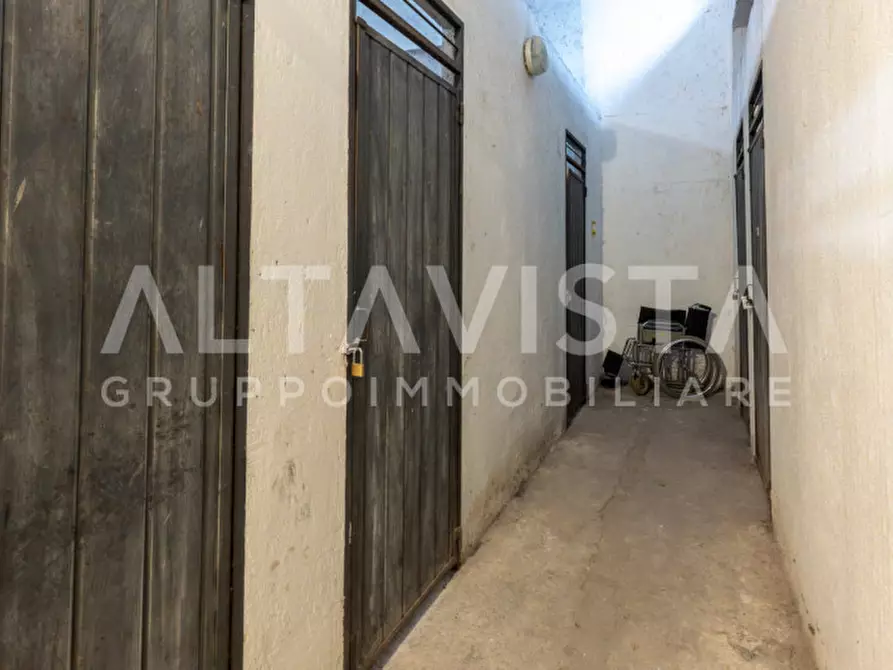 Immagine 22 di Appartamento in vendita  in Via Crispi a Brescia