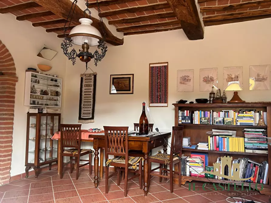 Immagine 2 di Appartamento in vendita  a Castiglione Del Lago