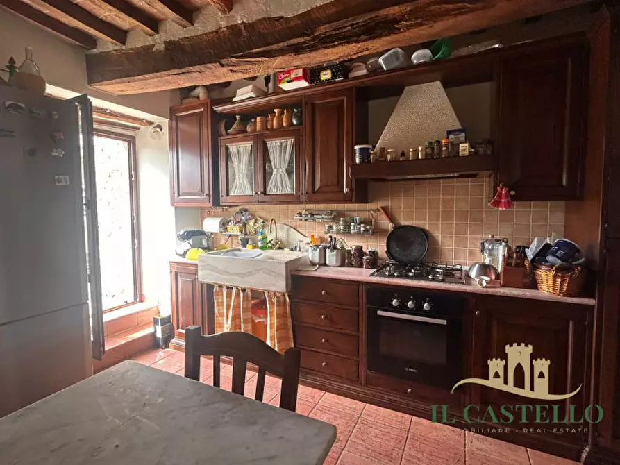 Immagine 6 di Appartamento in vendita  a Castiglione Del Lago