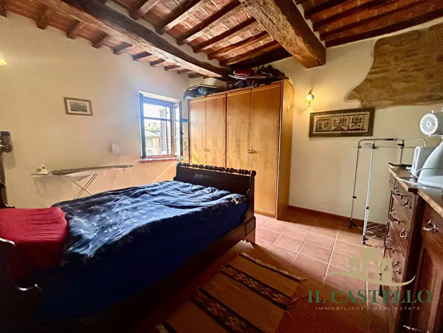 Immagine 10 di Appartamento in vendita  a Castiglione Del Lago