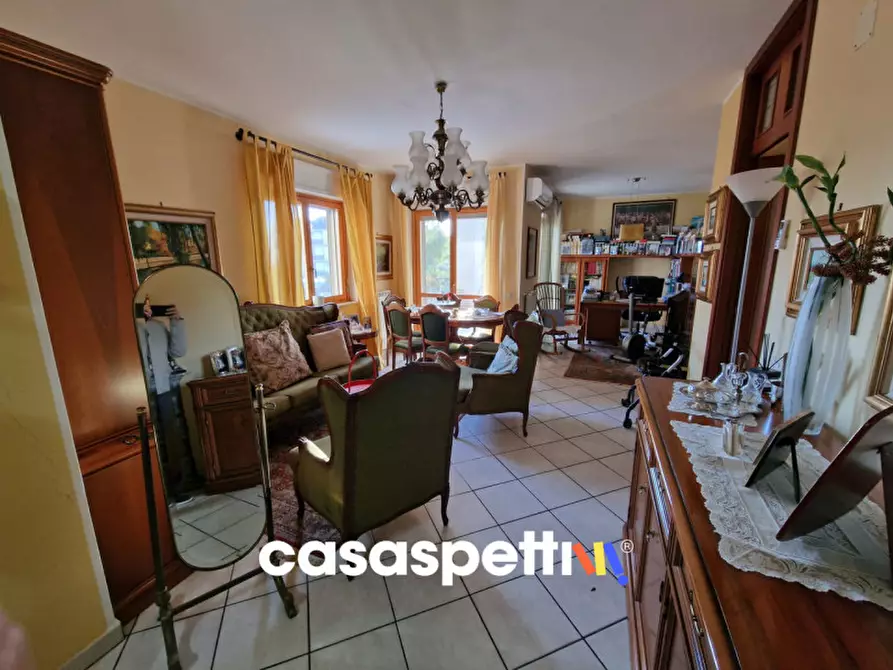 Immagine 9 di Appartamento in vendita  in Via Don Sante Rossano a Eboli