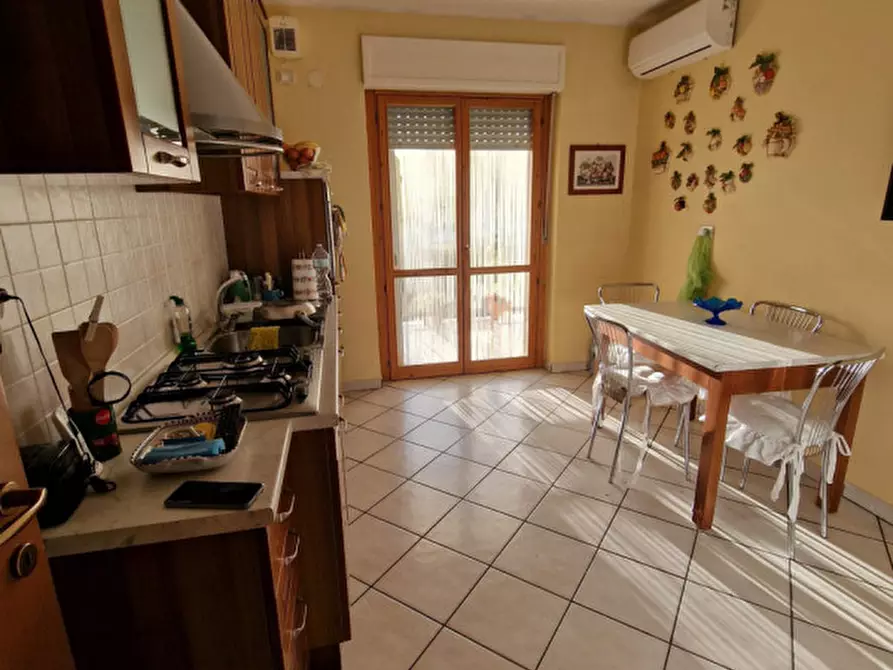 Immagine 18 di Appartamento in vendita  in Via Don Sante Rossano a Eboli