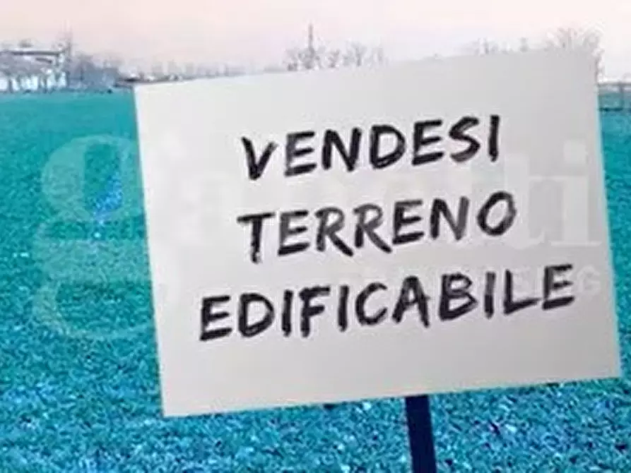 Immagine 1 di Terreno in vendita  a Mestrino