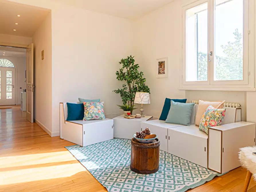 Immagine 7 di Villa in vendita  in VIA VAL QUADERNA a Castel San Pietro Terme