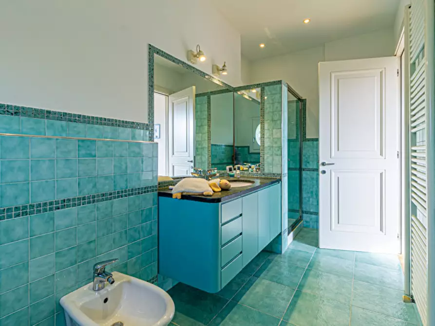 Immagine 21 di Villa in vendita  in VIA VAL QUADERNA a Castel San Pietro Terme