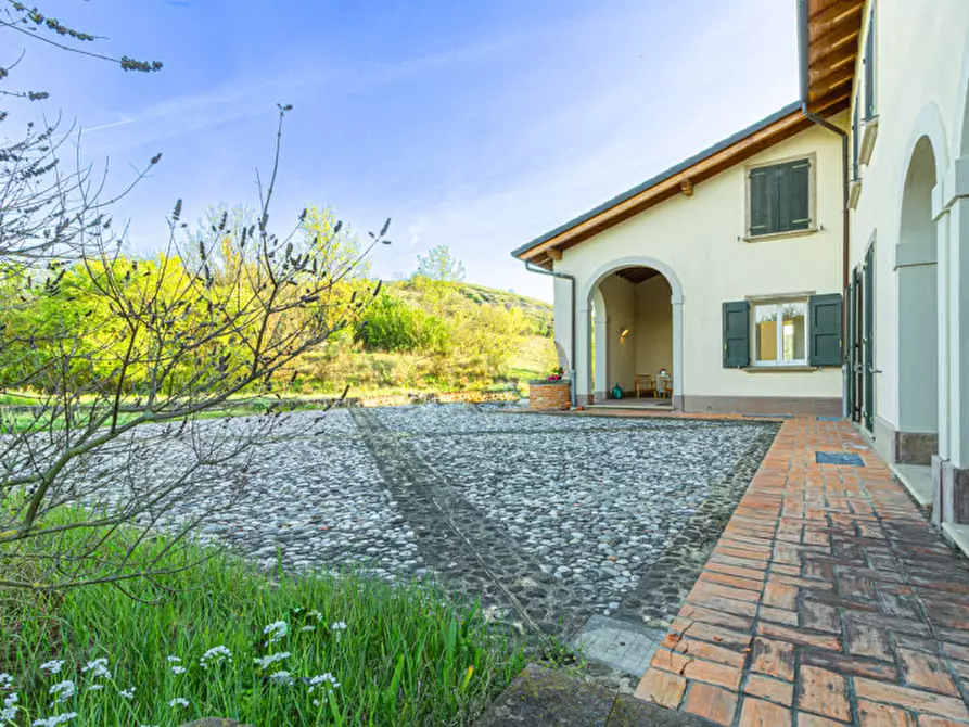 Immagine 58 di Villa in vendita  in VIA VAL QUADERNA a Castel San Pietro Terme