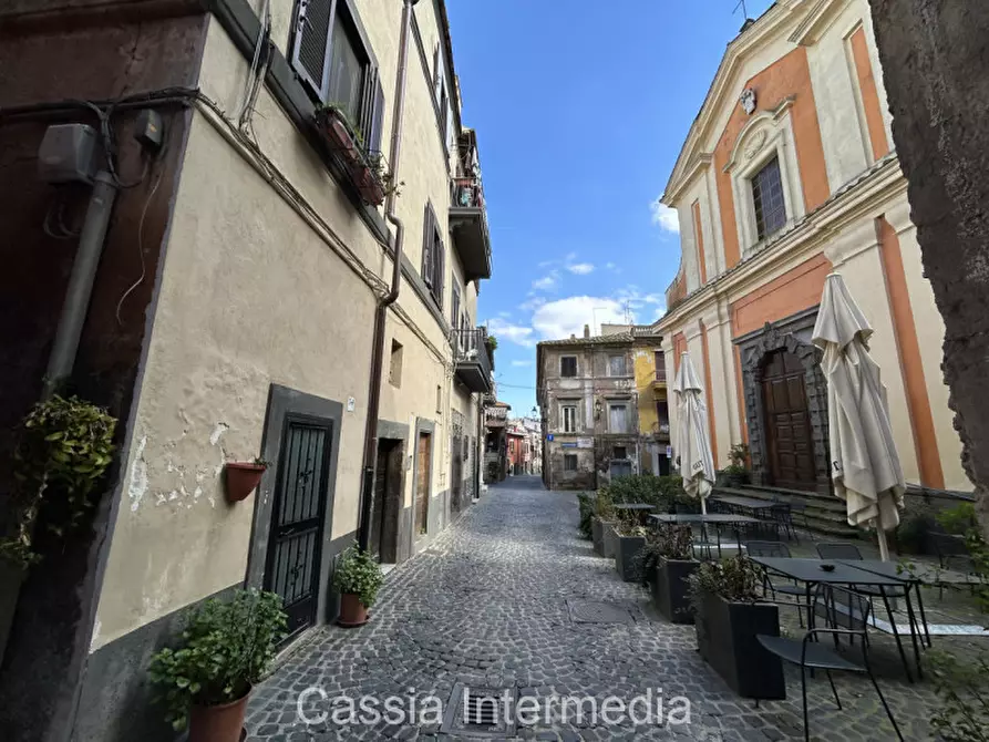 Immagine 2 di Appartamento in vendita  in Via Geribaldi 36 a Nepi