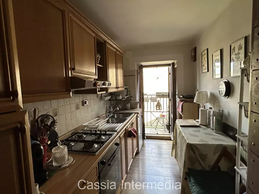 Immagine 9 di Appartamento in vendita  in Via Geribaldi 36 a Nepi