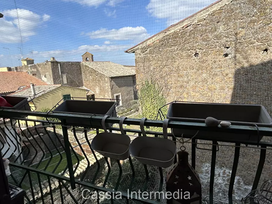 Immagine 10 di Appartamento in vendita  in Via Geribaldi 36 a Nepi