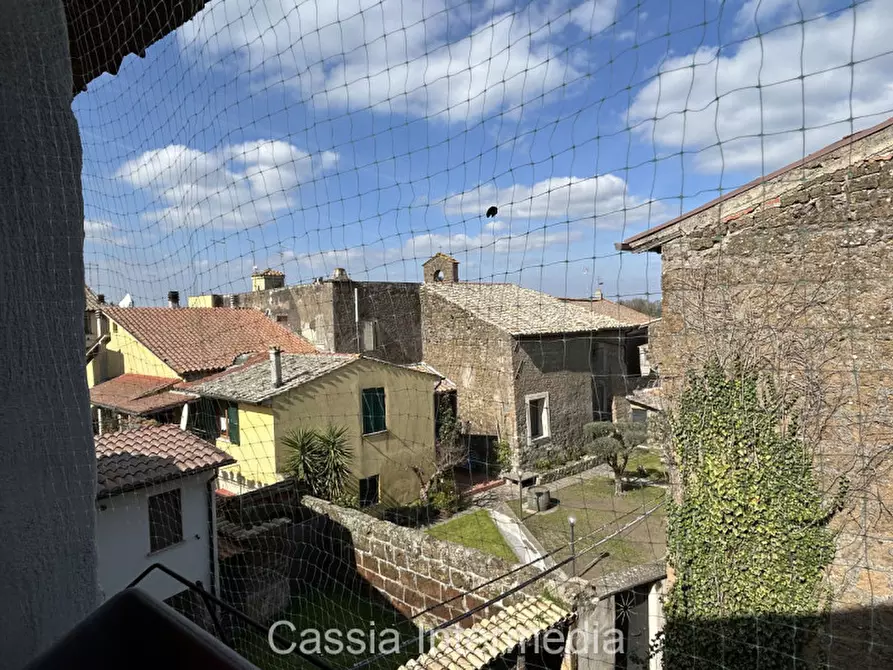 Immagine 11 di Appartamento in vendita  in Via Geribaldi 36 a Nepi