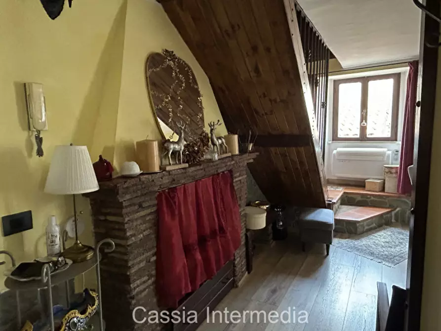 Immagine 14 di Appartamento in vendita  in Via Geribaldi 36 a Nepi