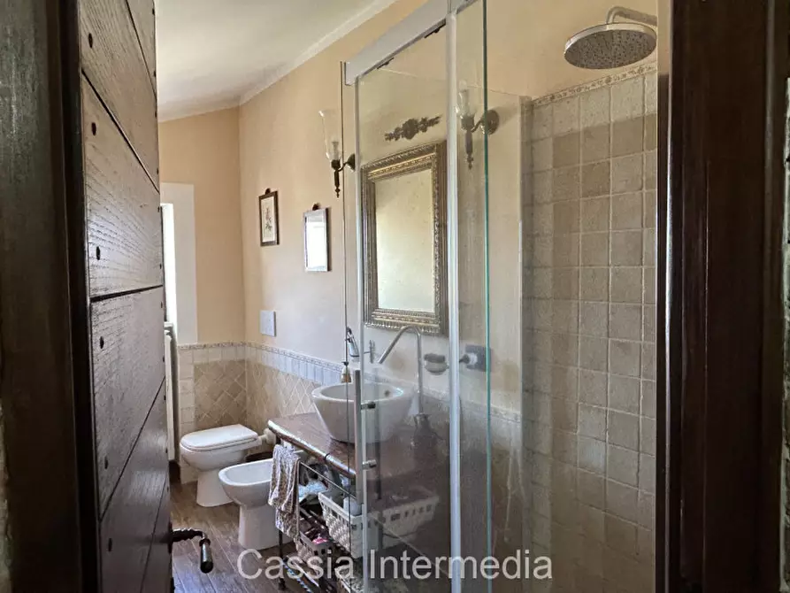 Immagine 32 di Appartamento in vendita  in Via Geribaldi 36 a Nepi