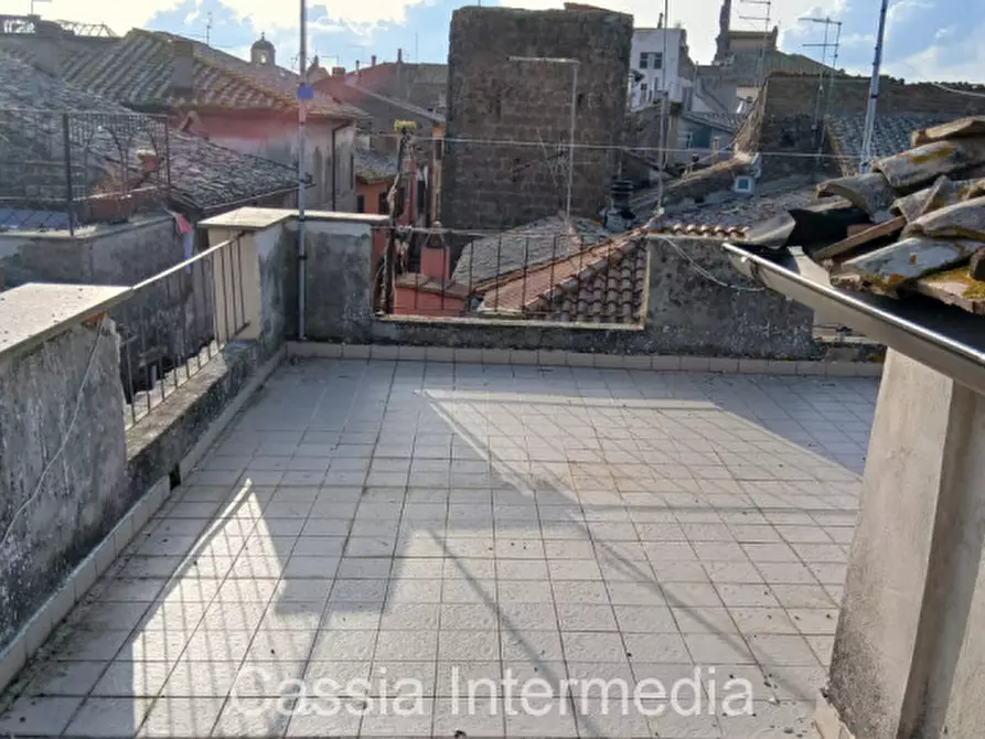 Immagine 47 di Appartamento in vendita  in Via Geribaldi 36 a Nepi