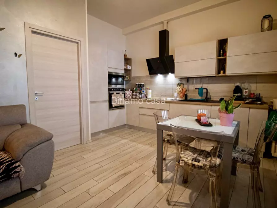 Immagine 5 di Appartamento in vendita  in Via Carlo Marx a Prato