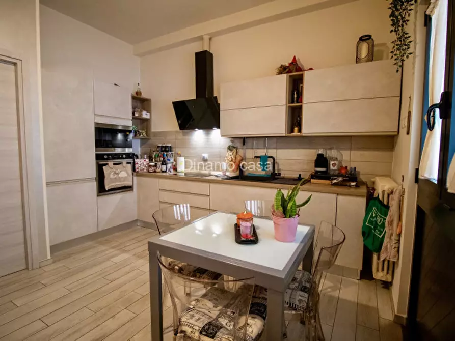 Immagine 7 di Appartamento in vendita  in Via Carlo Marx a Prato