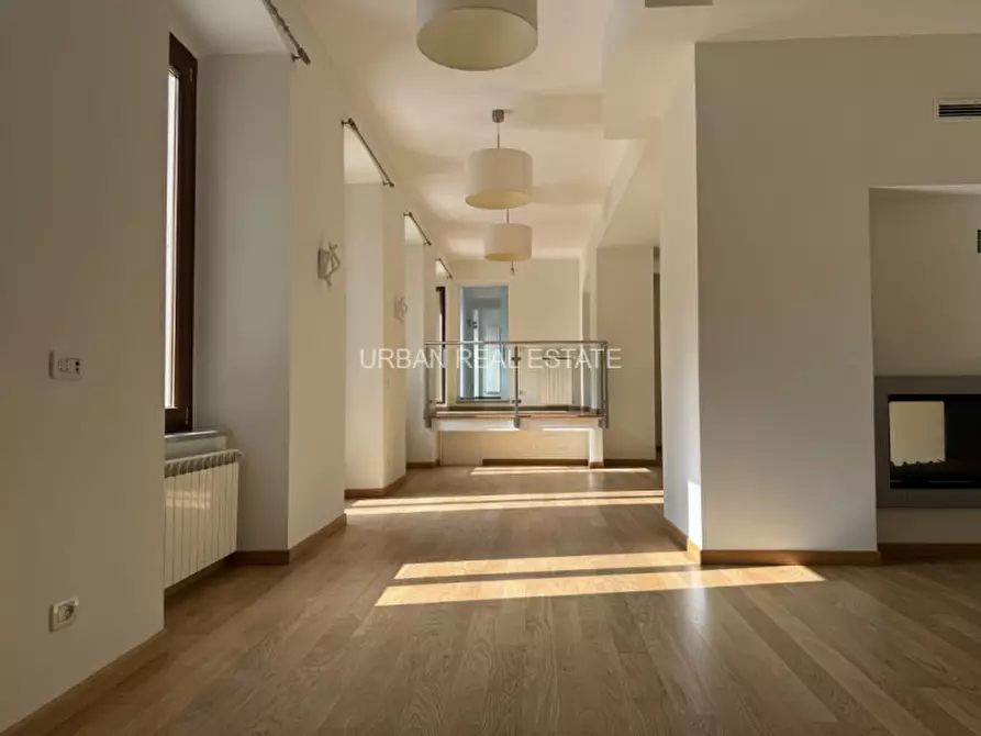 Immagine 3 di Appartamento in affitto  in Piazza Carlo Goldoni 1 a Trieste