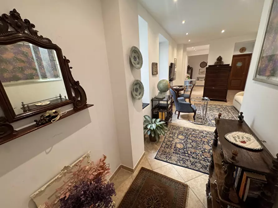 Immagine 5 di Appartamento in vendita  in Via Felice Gazzolo a Genova