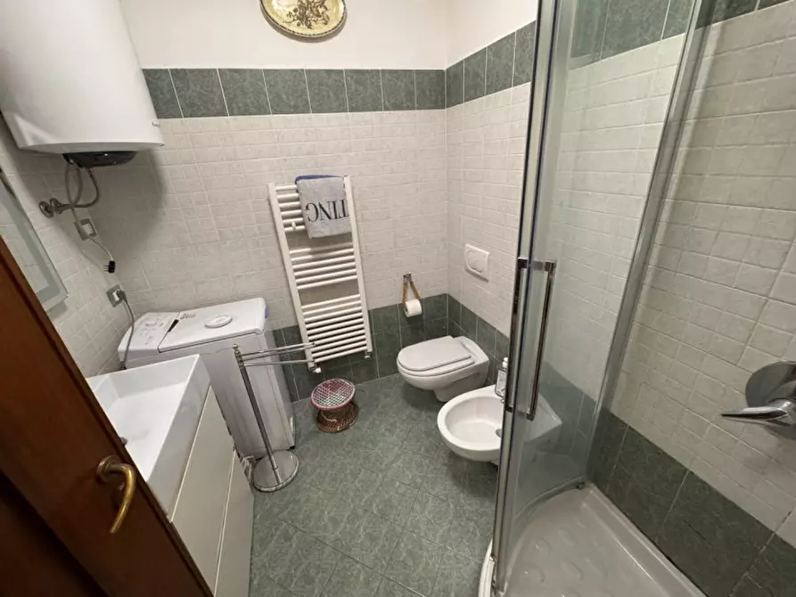 Immagine 15 di Appartamento in vendita  in Via Felice Gazzolo a Genova