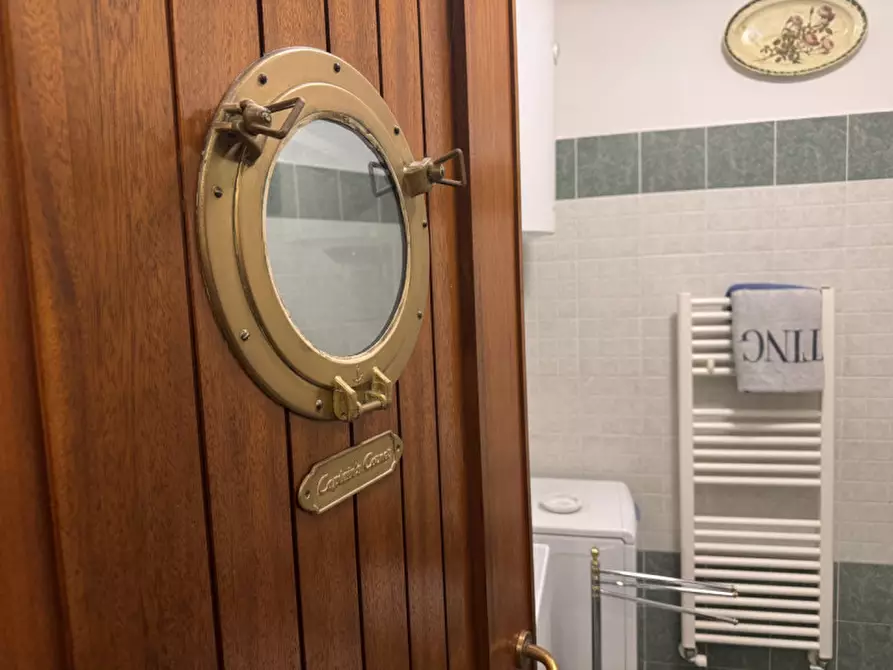 Immagine 16 di Appartamento in vendita  in Via Felice Gazzolo a Genova