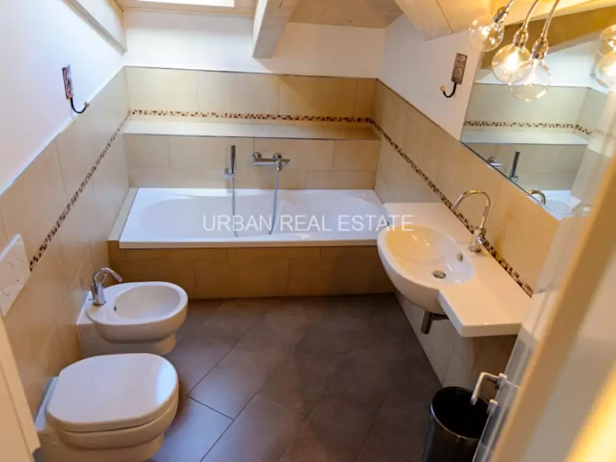 Immagine 16 di Appartamento in vendita  in Via Matteo Renato Imbriani 2 a Trieste