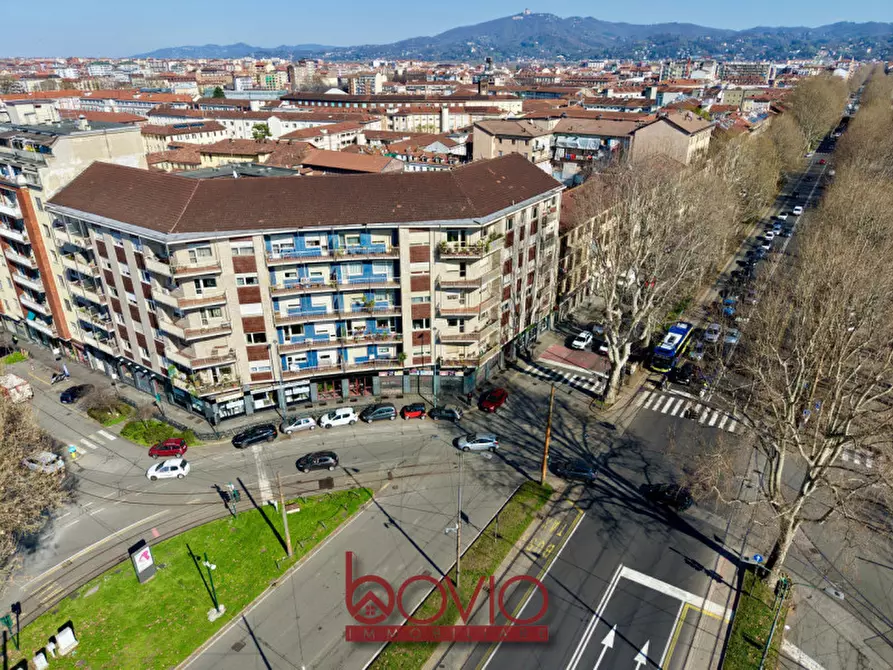 Immagine 2 di Negozio in vendita  in Corso Regina Margherita 166 a Torino