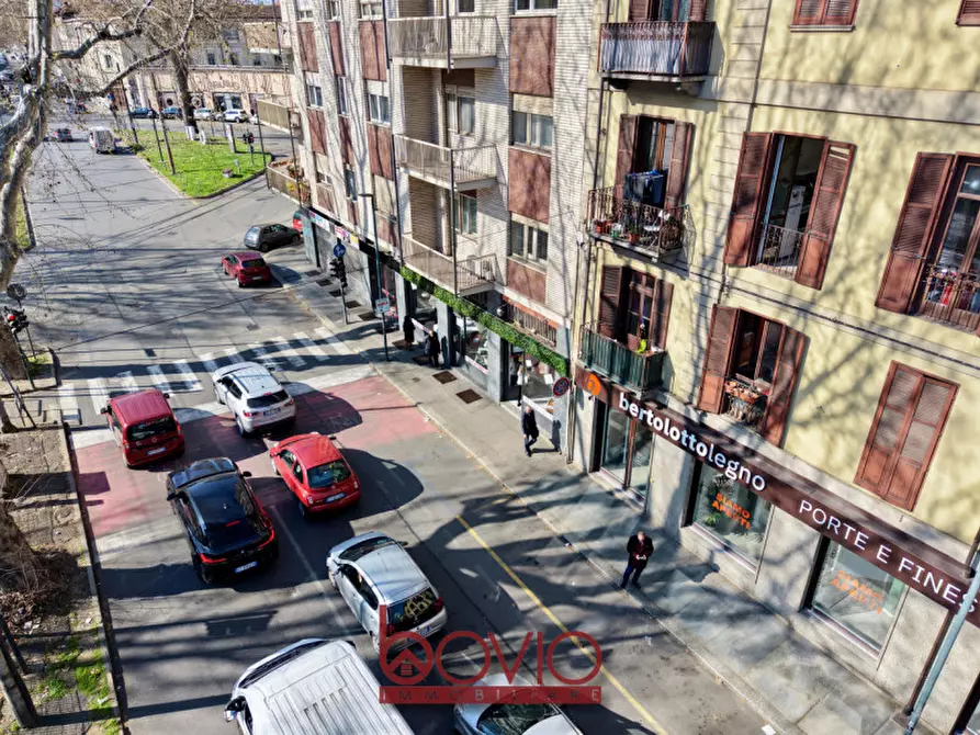 Immagine 5 di Negozio in vendita  in Corso Regina Margherita 166 a Torino