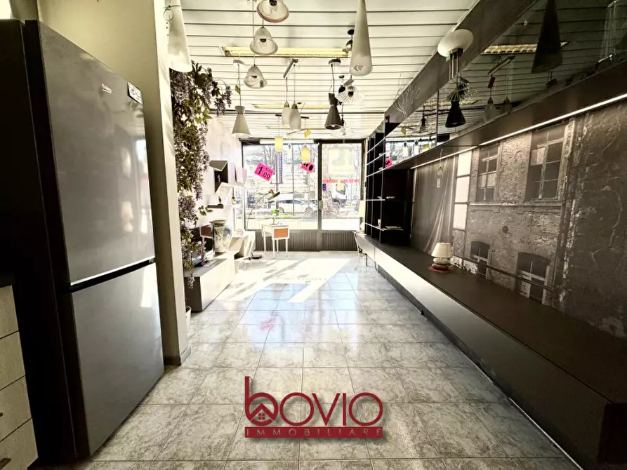Immagine 13 di Negozio in vendita  in Corso Regina Margherita 166 a Torino