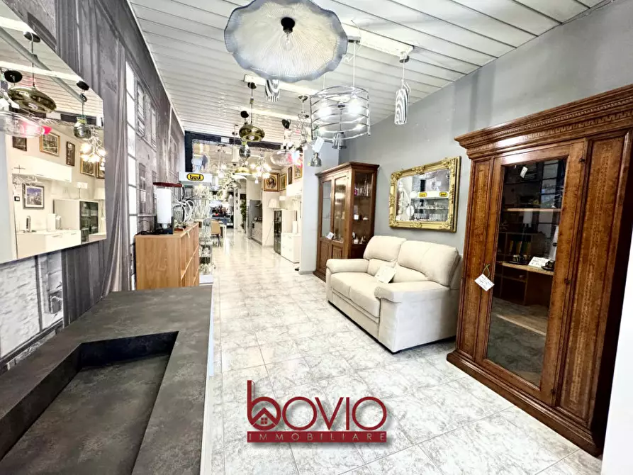 Immagine 16 di Negozio in vendita  in Corso Regina Margherita 166 a Torino