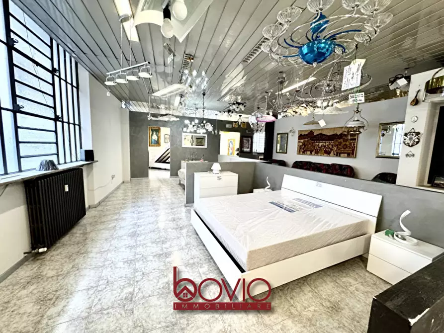 Immagine 27 di Negozio in vendita  in Corso Regina Margherita 166 a Torino