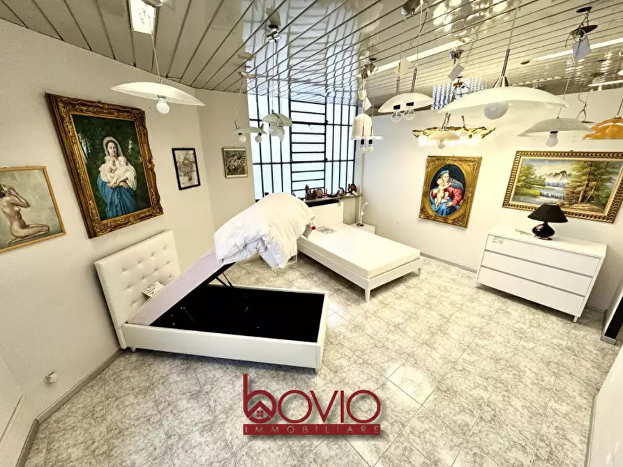 Immagine 28 di Negozio in vendita  in Corso Regina Margherita 166 a Torino