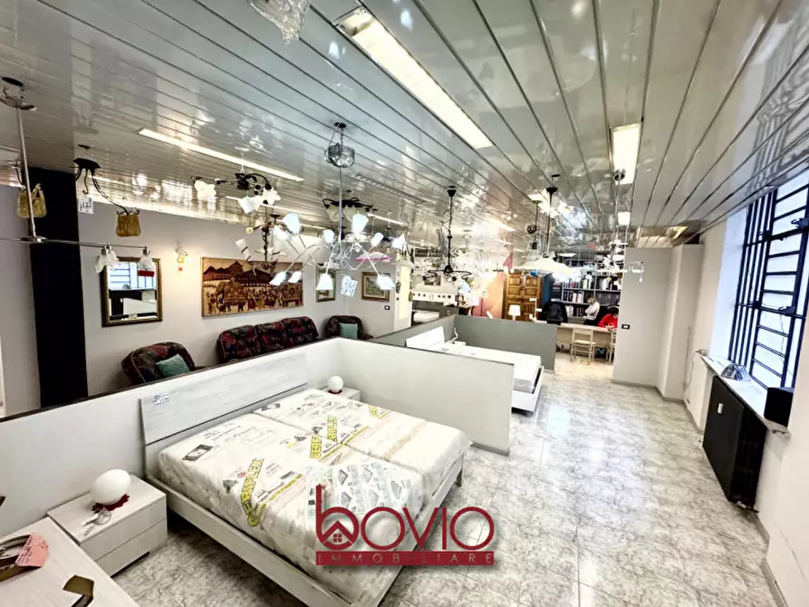 Immagine 32 di Negozio in vendita  in Corso Regina Margherita 166 a Torino
