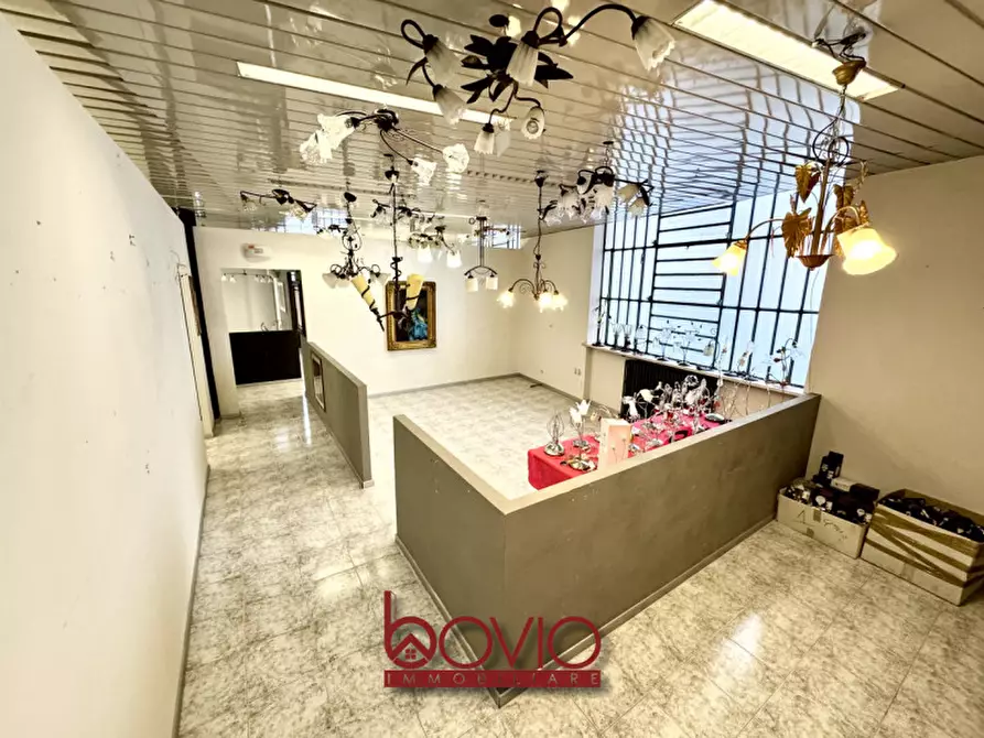 Immagine 41 di Negozio in vendita  in Corso Regina Margherita 166 a Torino