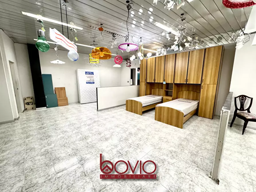 Immagine 42 di Negozio in vendita  in Corso Regina Margherita 166 a Torino