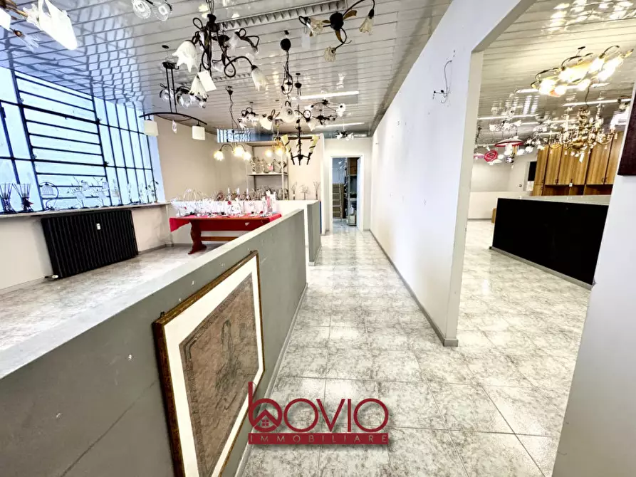 Immagine 43 di Negozio in vendita  in Corso Regina Margherita 166 a Torino