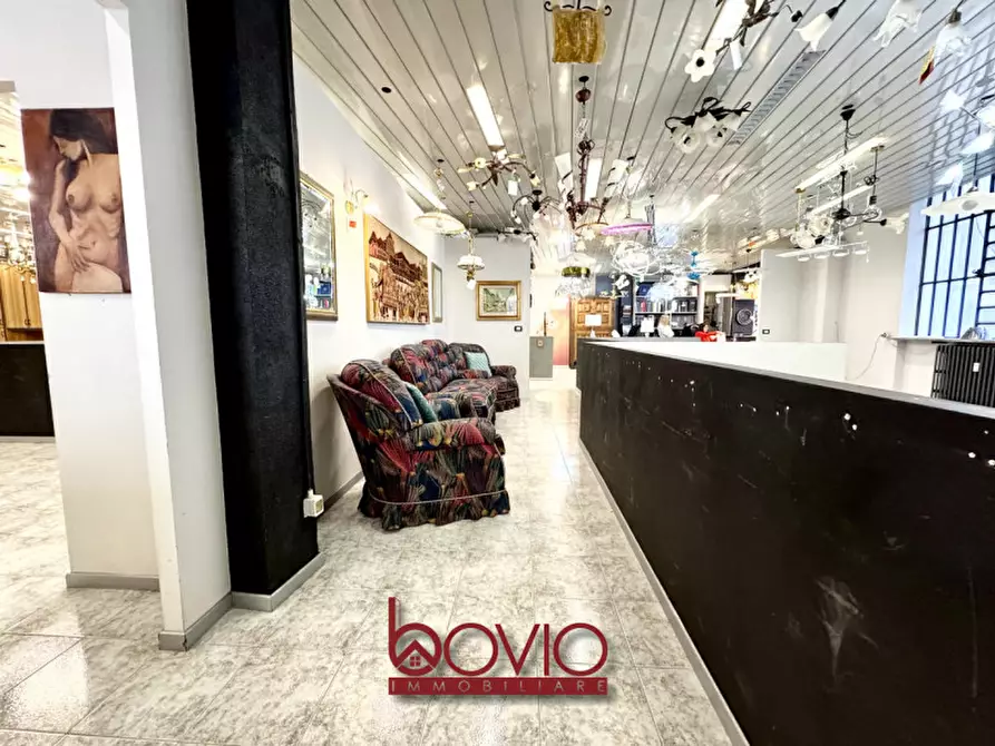 Immagine 44 di Negozio in vendita  in Corso Regina Margherita 166 a Torino