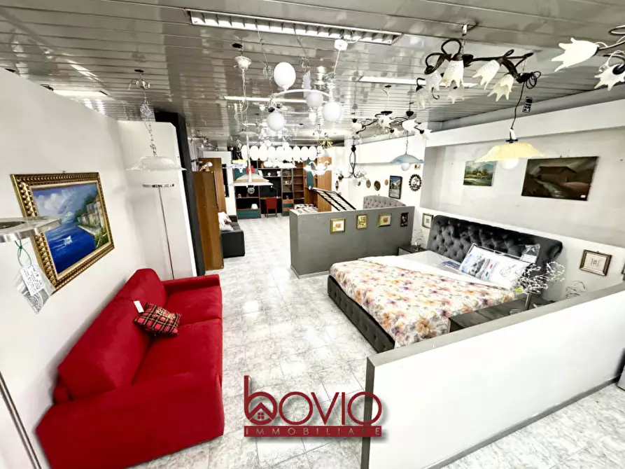 Immagine 60 di Negozio in vendita  in Corso Regina Margherita 166 a Torino