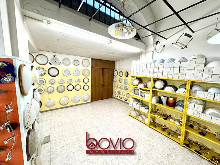 Immagine 69 di Negozio in vendita  in Corso Regina Margherita 166 a Torino