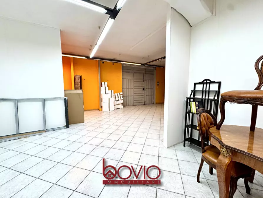 Immagine 94 di Negozio in vendita  in Corso Regina Margherita 166 a Torino