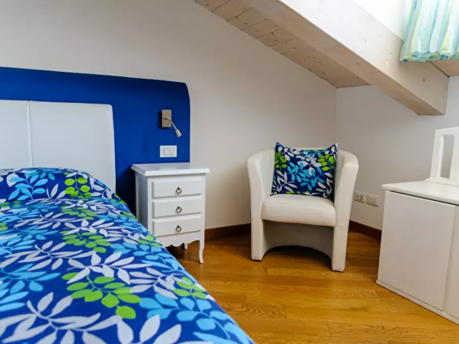 Immagine 10 di Appartamento in vendita  in Via Imbriani 2 a Trieste