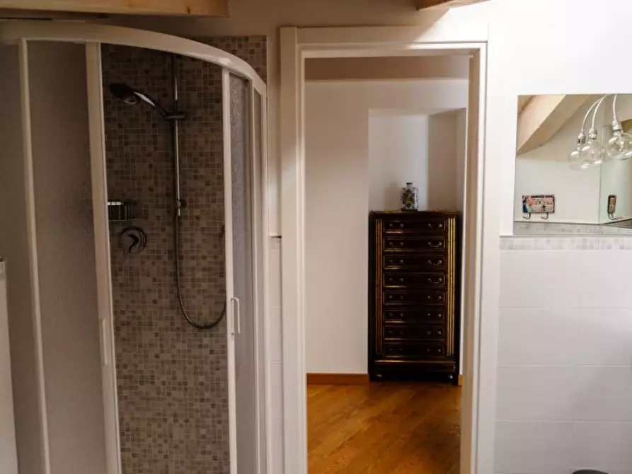 Immagine 25 di Appartamento in vendita  in Via Imbriani 2 a Trieste