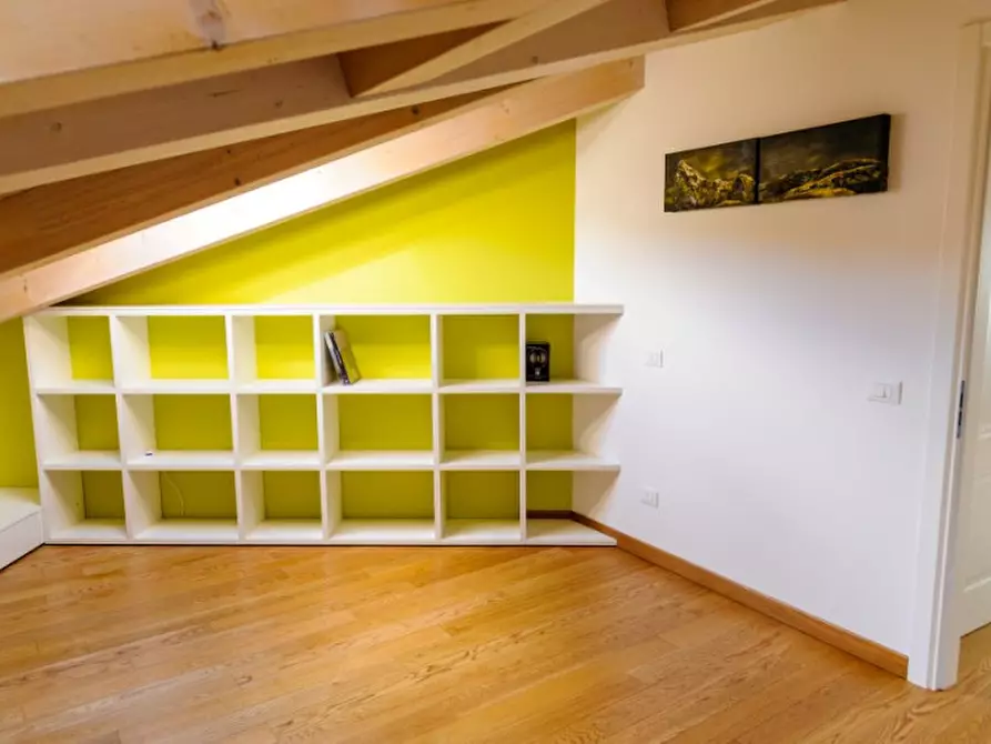 Immagine 27 di Appartamento in vendita  in Via Imbriani 2 a Trieste