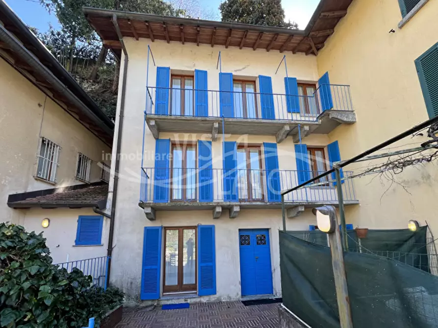 Immagine 6 di Casa indipendente in vendita  in Via Alle Rive, 38 a Faggeto Lario