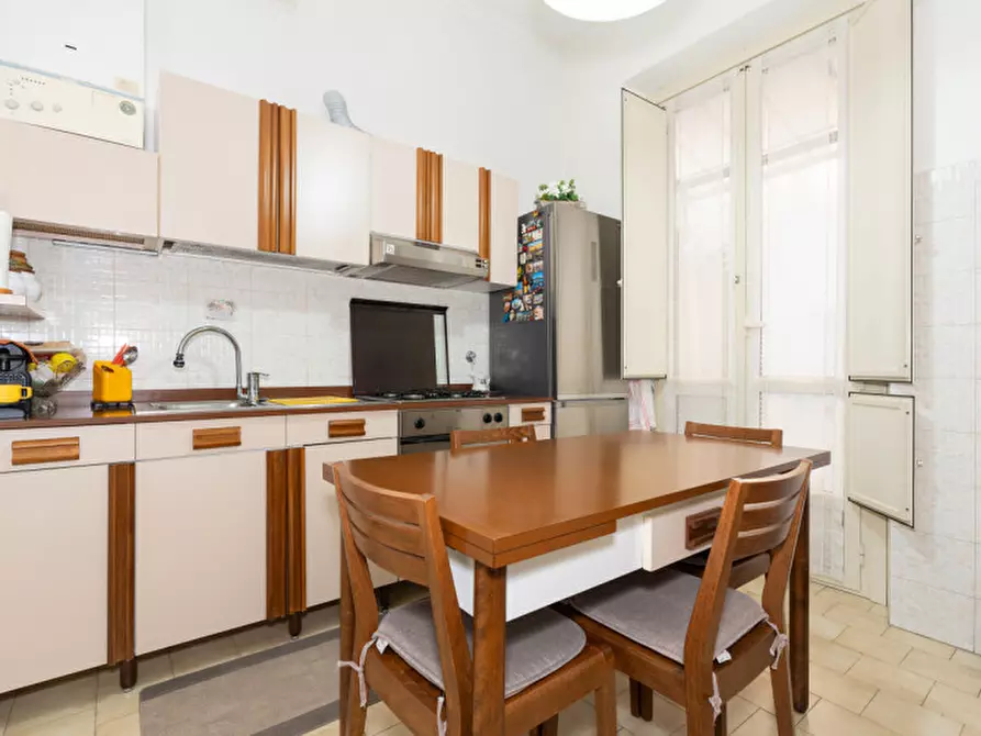 Immagine 6 di Appartamento in vendita  in Via Cesare Balbo 3 a Torino