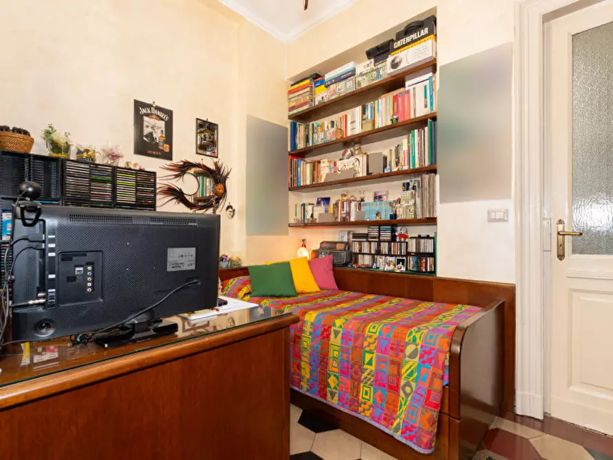 Immagine 14 di Appartamento in vendita  in Via Cesare Balbo 3 a Torino